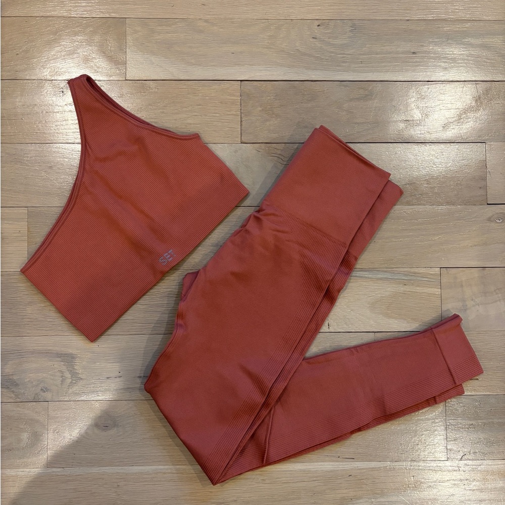 SET Active Rust Ribbed One-Shoulder Crop Top & Leggings Set